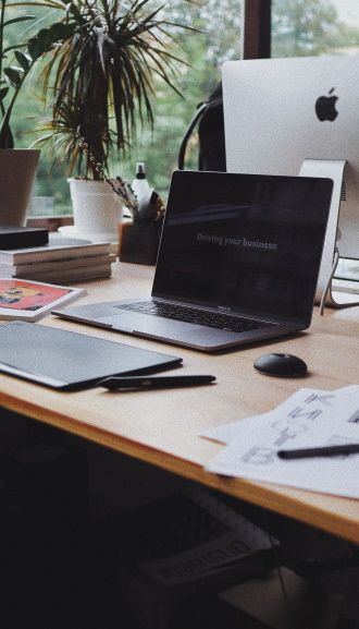 image de bureau avec documents